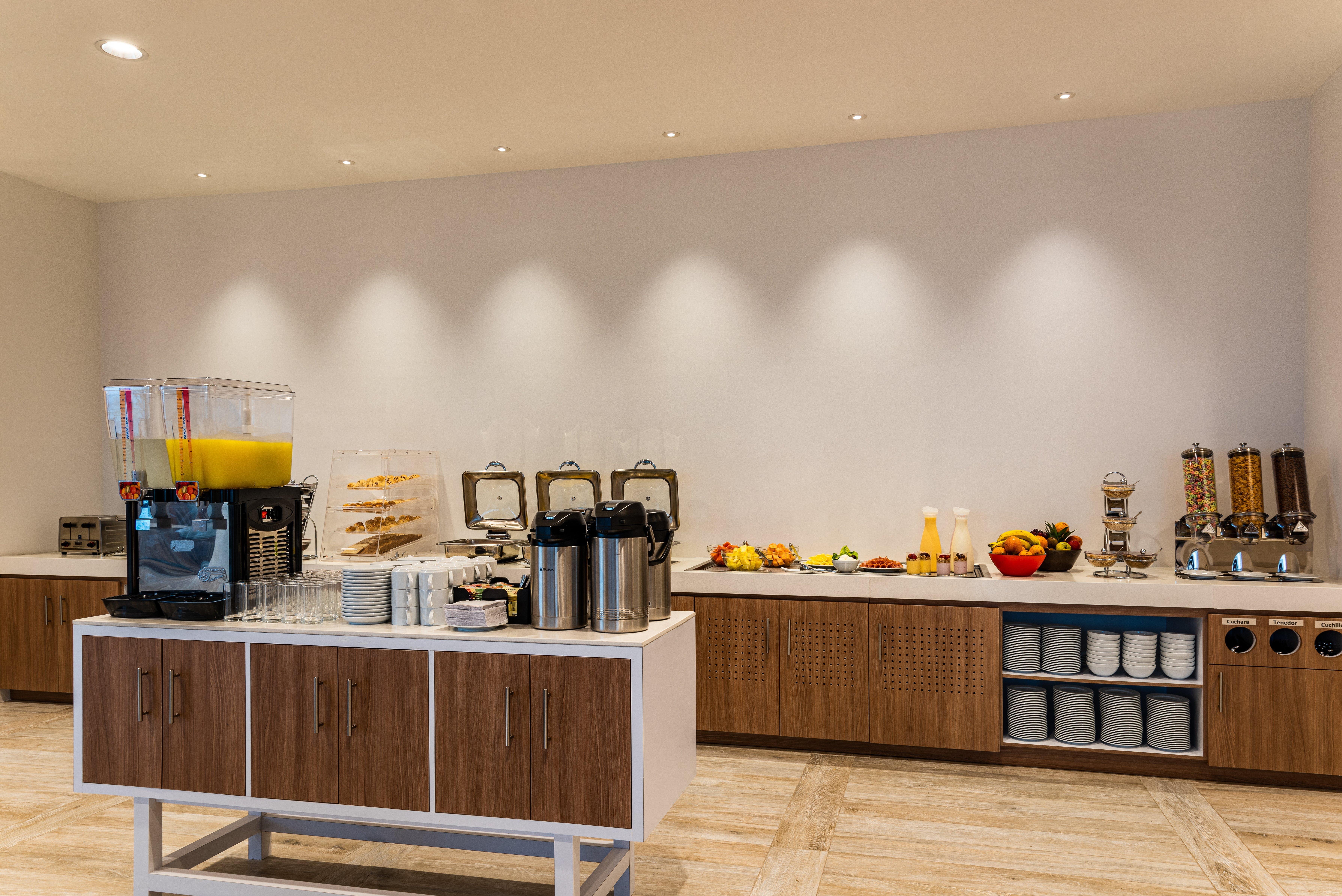 Holiday Inn Express Cartagena Manga By Ihg Екстер'єр фото