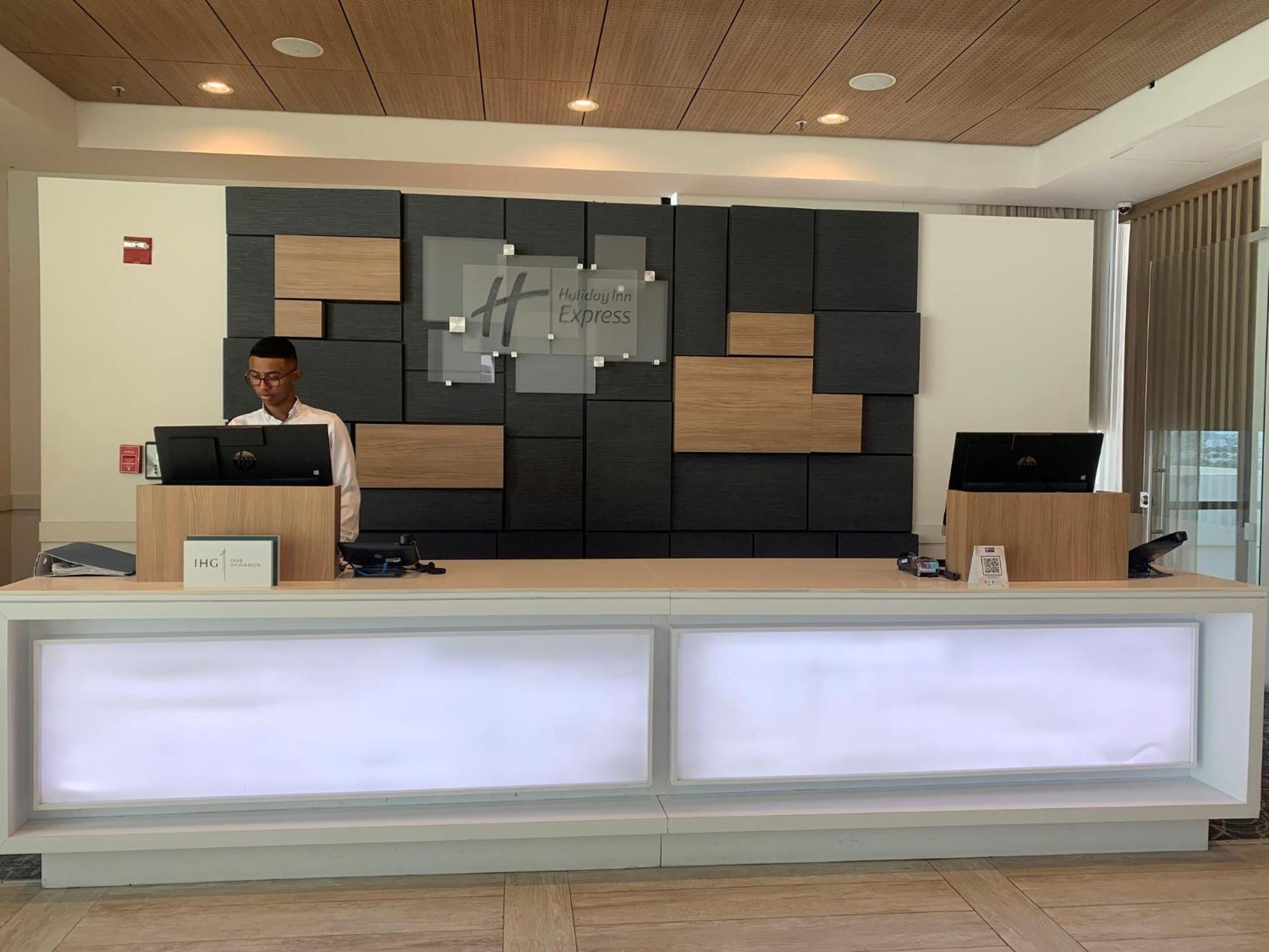 Holiday Inn Express Cartagena Manga By Ihg Екстер'єр фото