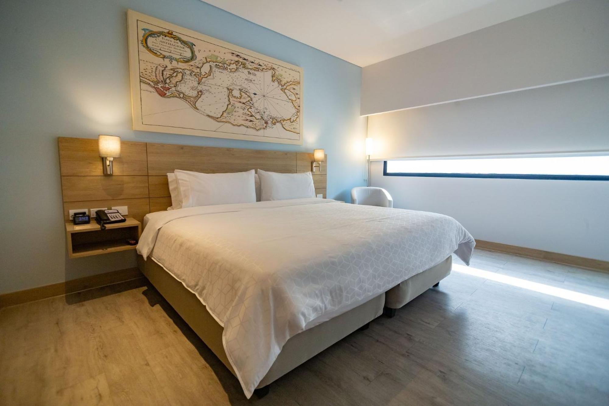 Holiday Inn Express Cartagena Manga By Ihg Екстер'єр фото